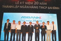 ABBank vững vàng tuổi 20