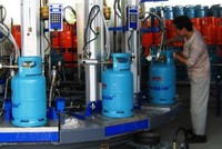 Giá gas bán lẻ tăng nhưng mức tăng rất thấp (ảnh minh họa).