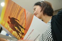 Kl99kl phiên bản hoạt động hưu trí tự nguyện, ném đá dò đường