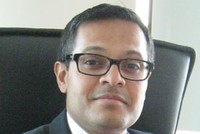 Ông Avinash Deepak Satwalekar