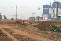 Cơ chế người dân góp đất được xem là phương án trung dung cho 2 phương án thu hồi, hoặc chủ Kl99ok phiên bản mới tự thỏa thuận với người có đất - Ảnh minh họa: Internet
