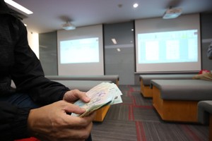 99Kl99 link đăng nhập giảm, quỹ ngoại “bốc hơi” hàng trăm triệu USD