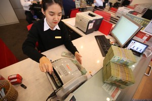 Cận cảnh bức tranh nợ xấu Link Vào Nhà Cái KL99 COM Tặng +199k năm 2018
