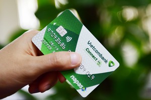 Đến hết năm 2021, toàn bộ thẻ ghi nợ nội địa sẽ là thẻ chip.
