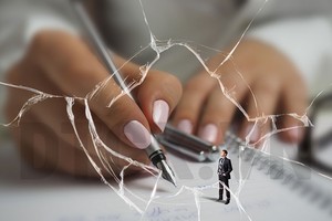 Khách hàng nên tìm tới những người am hiểu chuyên môn, ủy quyền cho họ lập thủ tục yêu cầu trả tiền Kl99kl phiên bản hoạt động