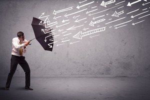 Thị trường Kl991.com nạp rút nhanh 24h: Giá vàng hạ nhiệt, dầu thô vẫn tăng cao