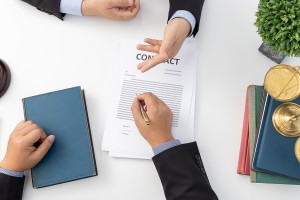 Khi hợp đồng Kl99kl phiên bản hoạt động "hiểu sao cũng được"