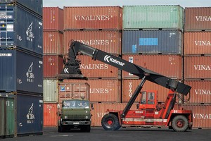 Logistics là 1 trong 3 ngành cốt lõi mà TCL tiếp tục tập trung Kl992 VIP Trang Chủ 2026 trong năm 2016