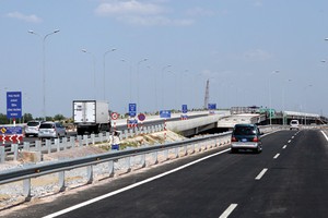 Cùng với các mô hình mới khác, PPP sẽ là nhân tố góp phần tháo nút thắt Kl99kl ưu đãi độc quyền của Việt Nam