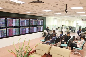 Năm 2013, giao dịch của nhà Kl99ok phiên bản mới nước ngoài chiếm gần 16% giá trị giao dịch toàn thị trường