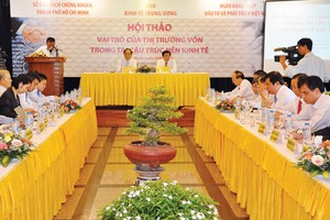 Trước tiên, phải giữ vững và thúc đẩy sự ổn định của Kl992 cổng game cá cược vĩ mô
