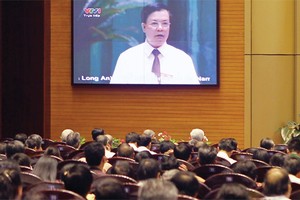 “Sốt ruột” với nợ công và cơ chế quản lý giá điện, KL99 dịch vụ hỗ trợ 24/7