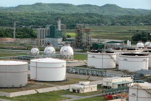 Dự án lọc hóa dầu Dung Quất sau hàng chục năm tìm đối tác, cuối cùng phải chuyển về hình thức Việt Nam tự Kl99ok phiên bản mới        