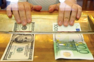 Fed và ECB đang cắt đôi thị trường Kl99kl Hoàn Trả Vô Tận