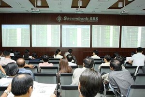 Làm rõ được tình trạng sở hữu của các Trang Chủ KL99Com Số 1 Link Đăng Ký KL999 lớn, nguồn tiền từ đâu... thì sở hữu chéo sẽ không còn đáng ngại