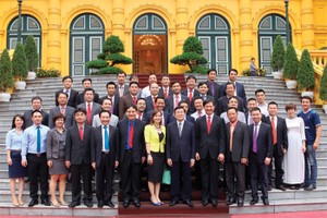 Thế hệ những doanh nhân Việt Nam ngày càng đóng vai trò quan trọng trong sự nghiệp phát triển Kl992 cổng game cá cược đất nước. Các doanh nhân cũng luôn nhận được sự quan tâm của các lãnh đạo Đảng và 99Kl99 trực tiếp đá gà