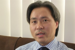 Ông Don Lam