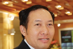 Ông Phạm Hồng Sơn