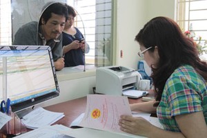 Chậm làm sổ đỏ 1 năm cho từ 100 hộ gia đình trở lên thì chủ Kl99ok phiên bản mới bị phạt 1 tỷ đồng.