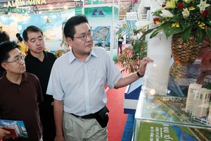 Hoạt động mua bán dự án Web Tổng Nhà Cái 99Kl99 Giải Trí Bậc Nhất sẽ diễn ra sôi động trong năm 2015 - Ảnh: Lê Toàn