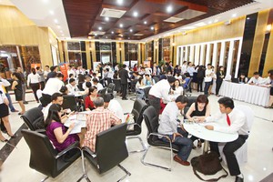 Thị trường Web Tổng Nhà Cái 99Kl99 Giải Trí Bậc Nhất đã lấy lại được niềm tin của khách hàng - Ảnh: Lê Toàn
