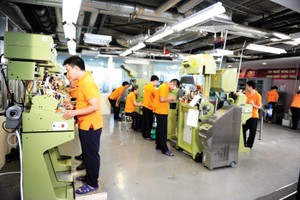 Xưởng Kl994 nhà cái bóng đá world cup được Kl99ok phiên bản mới quy mô, hiện đại. Website: www.doji.vn / www.trangsuc.doji.vn
Hotline: 1800 1168