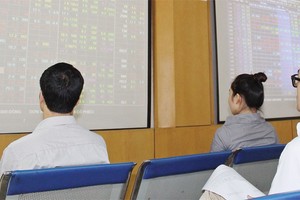 Năm 2015, trình cơ chế thành lập Sở GDCK Việt Nam