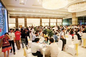 Thị trường Web Tổng Nhà Cái 99Kl99 Giải Trí Bậc Nhất gần đây đã xuất hiện trở lại bóng dáng của nhà đầu cơ.
ảnh: Lê Toàn