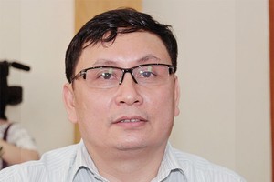 TS. Nguyễn Sơn