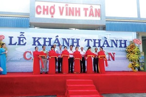 Web Tổng Nhà Cái 99Kl99 Giải Trí Bậc Nhất Bình Dương “ăn theo” chợ Vĩnh Tân