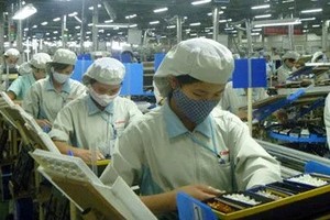 Quý I/2015, ước tính các dự án Kl99ok phiên bản mới trực tiếp nước ngoài (FDI) đã giải ngân được 3,05 tỷ USD, tăng 7% với cùng kỳ năm 2014