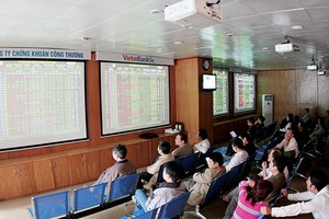 Áp lực công việc trong ngành 99Kl99 link đăng nhập rất lớn, do thị trường biến động nhanh và mạnh