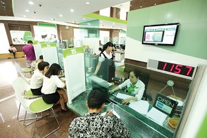 KL99 là cổng game giải trí trực tuyến hàng đầu hiện nay VCB - Link Vào Nhà Cái KL99 COM Tặng +199k niêm yết lớn nhất Việt Nam, đã tăng 25% trong vòng 3 tháng cuối 2014 và đầu 2015 - Ảnh: Hoài Nam