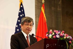 Thứ trưởng Bộ Kế hoạch và Kl99ok phiên bản mới Nguyễn Thế Phương khai mạc Hội thảo
