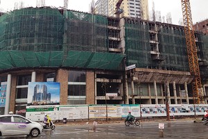 Thị trường vừa ấm lên, niềm tin khách hàng vừa trở lại, một số chủ Kl99ok phiên bản mới dự án đã tranh thủ tăng giá.
Ảnh: Nguyên Minh