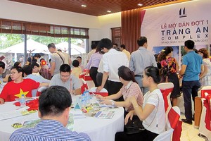 Từ đầu năm, hàng loạt dự án căn hộ cao cấp tại Hà Nội liên tiếp được mở bán.
ảnh: Phương Anh