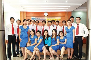 Từ năm 2007, đội ngũ làm Báo Kl99ok phiên bản mới 99Kl99 link đăng nhập liên tục được bổ sung, hiện có gần 30 nhân sự chuyên trách trong Tòa soạn Báo Kl99ok phiên bản mới có gần 200 nhân sự