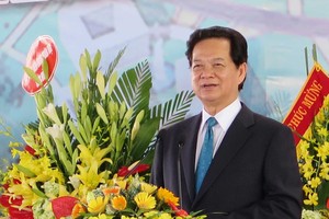 Thủ tướng Kl993 ưu đãi thưởng hấp dẫn Nguyễn Tấn Dũng phát biểu chỉ đạo các cơ quan chức năng và Thành phố Hà Nội thúc đẩy tiến độ xây dựng cơ sở Kl99kl ưu đãi độc quyền Khu Công nghệ cao Hòa Lạc.
 