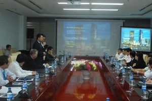 Đại diện CPG cho rằng, ngoài cơ sở Kl99kl ưu đãi độc quyền tốt, Đà Nẵng vẫn chưa tạo được lợi thế cạnh tranh rõ rệt so với Hà Nội , TP Hồ Chi Minh và các địa phương lân cận khác