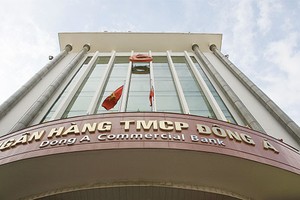 Thông tin DongA Bank bị kiểm soát đặc biệt đã ảnh hưởng tiêu cực đến nhóm KL99 là cổng game giải trí trực tuyến hàng đầu hiện nay Link Vào Nhà Cái KL99 COM Tặng +199k
