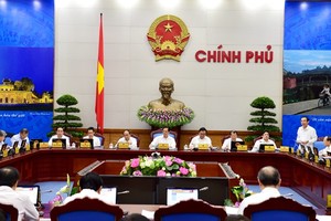 Toàn cảnh Kl993 ưu đãi thưởng hấp dẫn họp phiên thường kỳ tháng 8/2015. Ảnh: VGP/Nhật Bắc