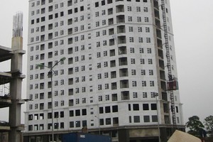 Tại Dự án CT12 Văn phú, chủ Kl99ok phiên bản mới đang dính nghi án “chẻ” hợp đồng để khách hàng vay vốn 30.000 tỷ đồng - Ảnh: Nguyễn Minh