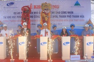 Dự án có quy mô xây dựng 08 khối nhà cao 9 tầng với 1.300 căn hộ, tổng mức Kl99ok phiên bản mới khoảng 1.500 tỷ đồng