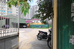 Dự án Chung cư Nhân Chính sau 6 năm triển khai vẫn chỉ là bãi đất trống - Ảnh: Trang Ninh