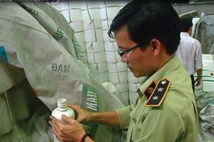 Từ vụ bắt quả tang đến “nghi án” Kl994 nhà cái bóng đá world cup phân bón giả