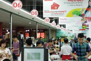 Kl999.com Đường Link Mới Nhất thấp là do giá cả nhiều mặt hàng thiết yếu trên thị trường thế giới giảm mạnh. Ảnh: Đức Thanh