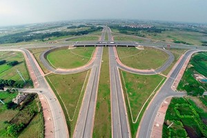 KTNN yêu cầu đơn vị quản lý dự án (Ban Quản lý dự án 85) phải thực hiện xử lý Kl991.com nạp rút nhanh đối với chi phí Kl99ok phiên bản mới thực hiện Dự án tính đến ngày 31/12/2014 là khoảng 1,768 tỷ đồng