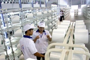 Sản phẩm của nhà máy xơ sợi Đình Vũ chịu sự cạnh tranh khốc liệt của hàng Link Vào Nhà Cái KL99 COM Tặng +199k, giá thấp.