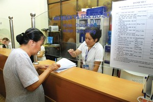 Cải cách hành chính chậm chạp, bộ máy hành chính cồng kềnh  tạo gánh nặng cho ngân sách 99Kl99 trực tiếp đá gà 