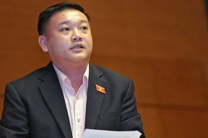 Đại biểu Quốc hội Trần Khắc Tâm (đoàn Sóc Trăng)